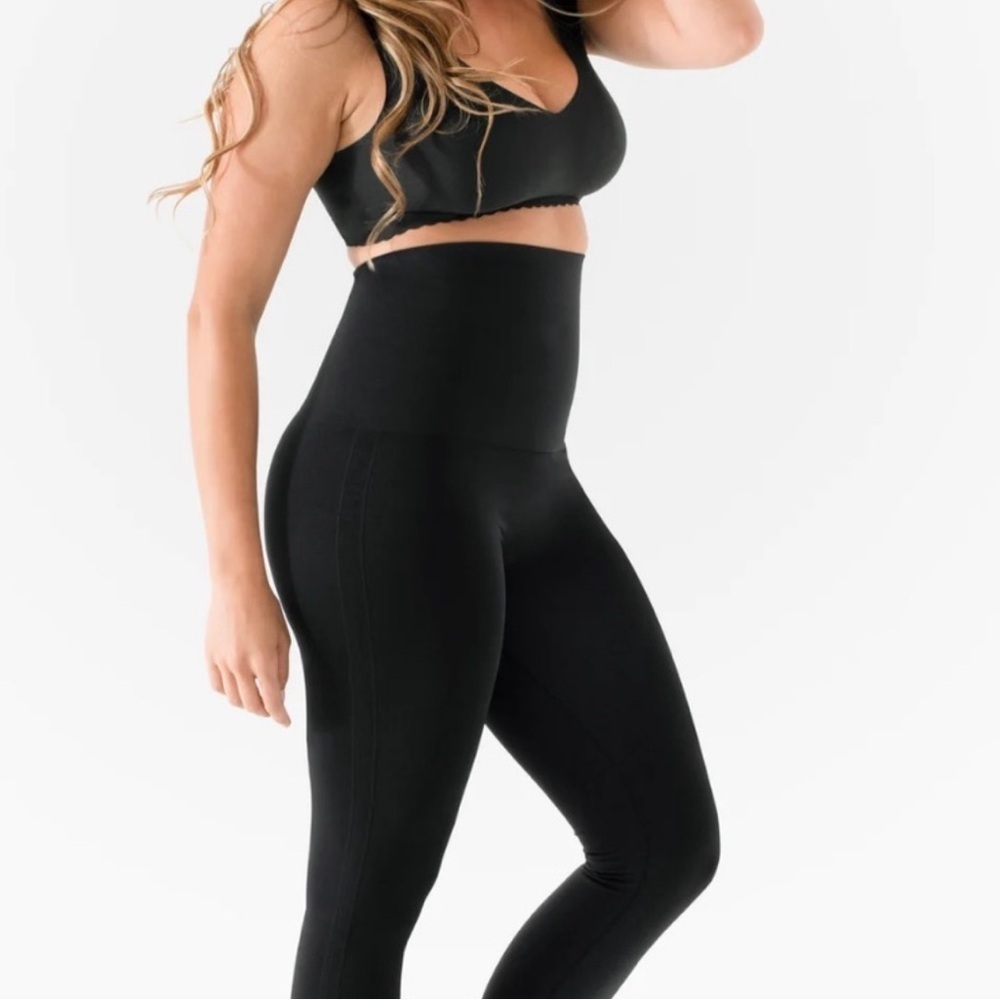 Belly Bandit Mother Tucker Black Postpartum Compression Leggings Capri Size S